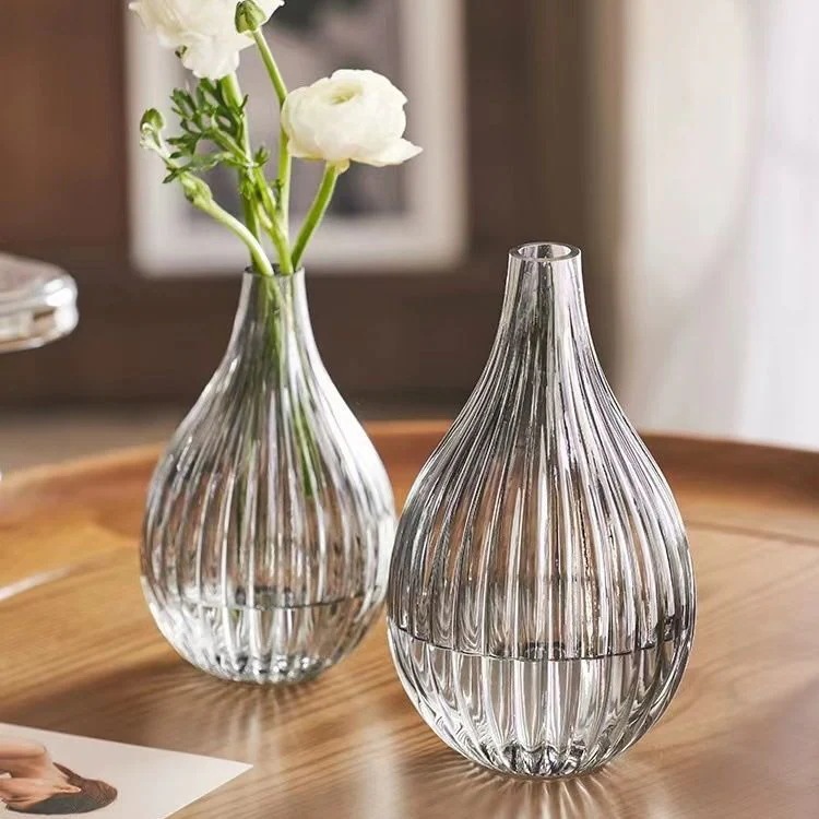 【20点セット】【送料無料】軽量で贅沢な北欧ガラス花瓶の透明なアイデア生け花置物装飾シンプル水耕花器インテリア