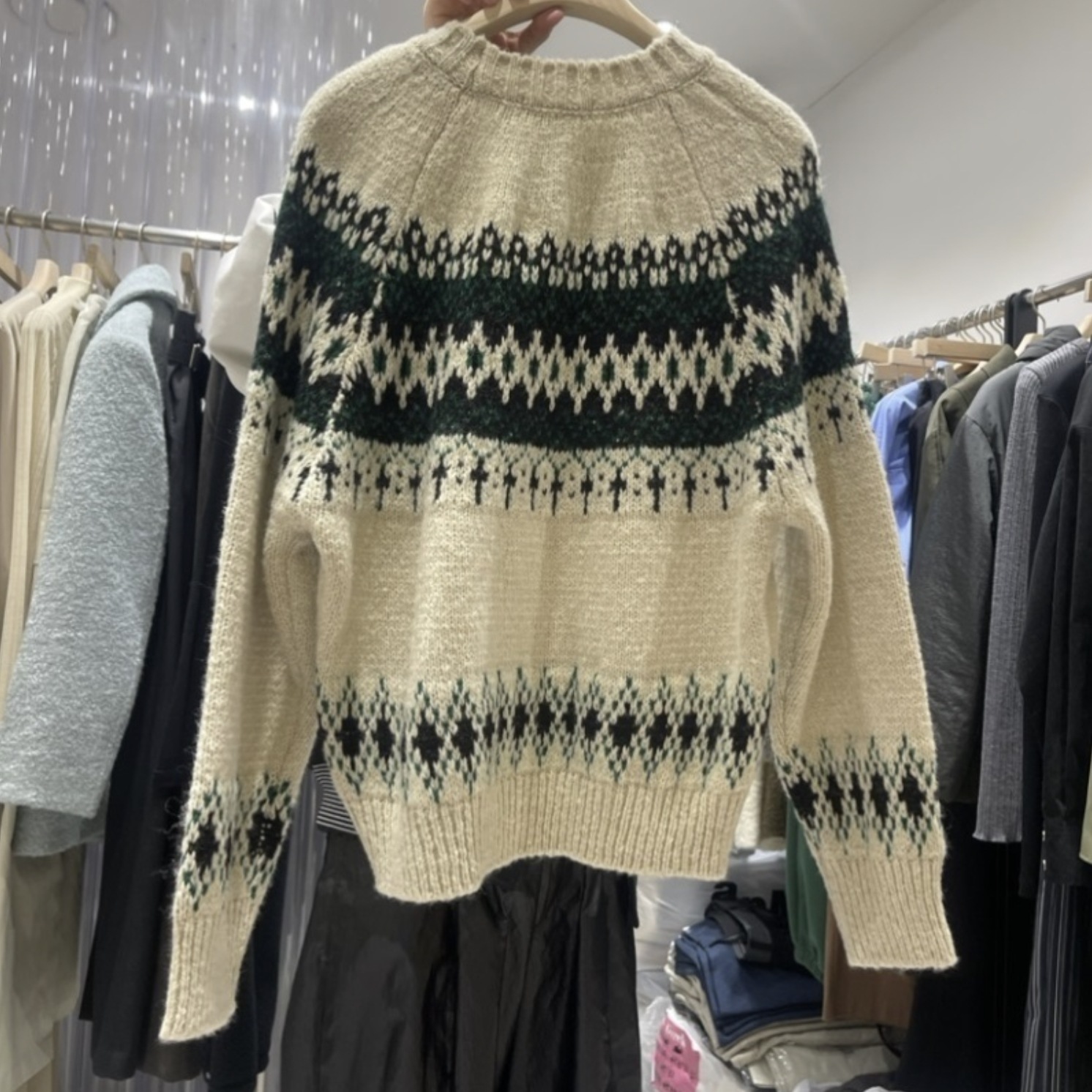 ニットセーター トップス セーター ニット 袖あり 長袖 クルーネック 編み込み 厚手 かわいい 大人可愛い カジュアル 大人 おしゃれ お洒落 かっこいい レトロ エスニック 大人可愛い 大人女子