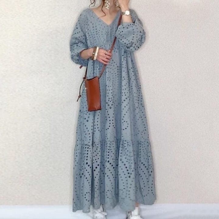 【人気商品再入荷】 透かし彫りマキシワンピース