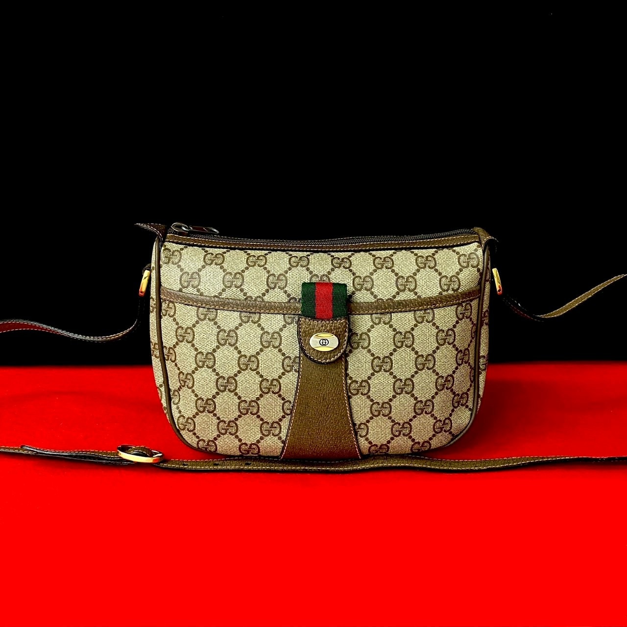 ヴィンテージ シェリーライン GG ロゴ 金具ショルダーバッグ レザー PVC ブラウン 76127