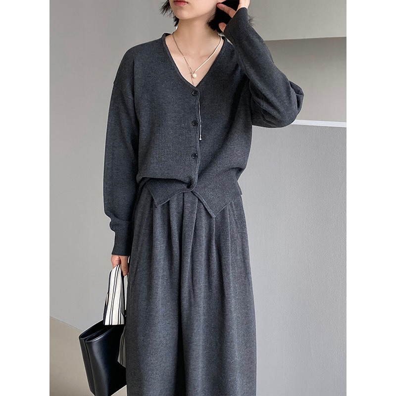 Jiangzuo Black Label シリーズ レイジー スリム ウール スーツ レディース ニット カーディガン + ハイウエスト プリーツ スカート L8328