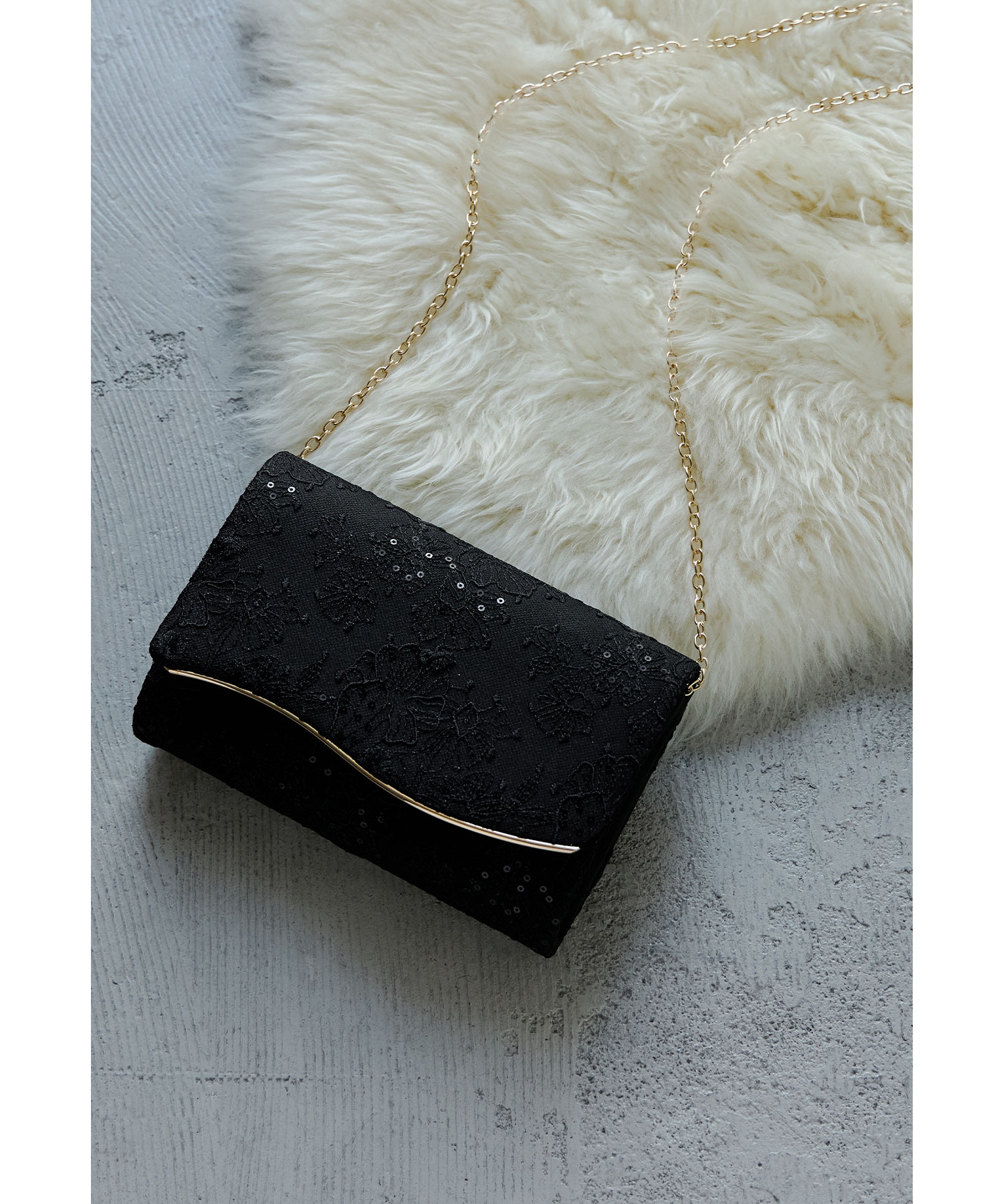 スパンコール刺繍レースクラッチバッグ パーティーバッグ 2way スクエア ミニバッグ ショルダーバッグ 肩掛け 斜めがけ コンパクト 結婚式 お呼ばれ セレモニー パーティー 二次会 披露宴