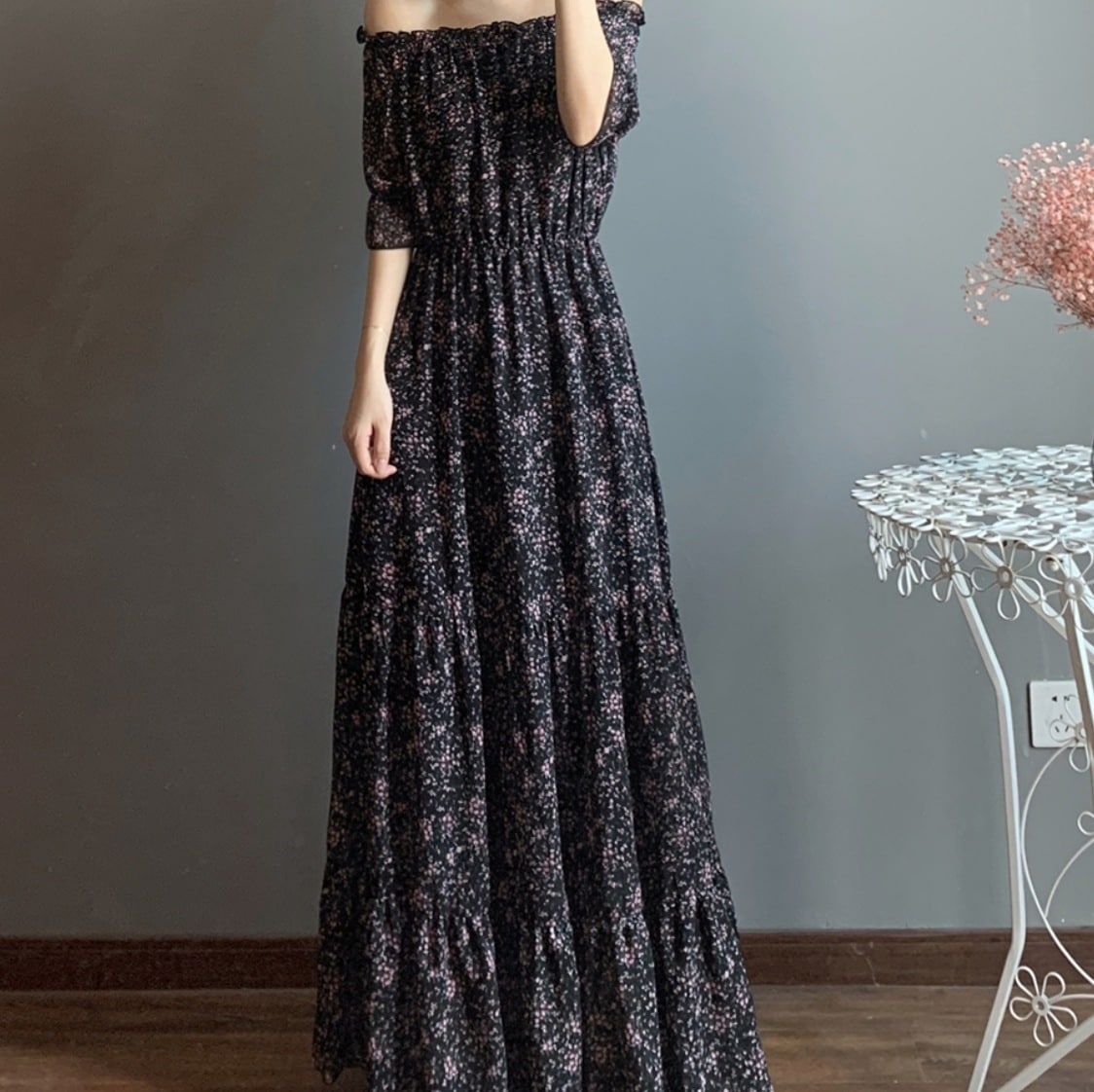 ワンピース フレア Aライン マキシ ロング 肩出し 五分袖 オフショルダー シャーリング 大人可愛い きれいめ シンプル 上品 おしゃれ 花柄 春 夏 デート お出かけ リゾート 海 S L