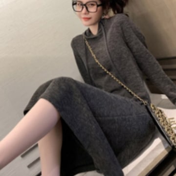 フード付きワンピース トップス プルオーバー シンプル カジュアル ミドル丈 袖あり 長袖 フード 5,380円