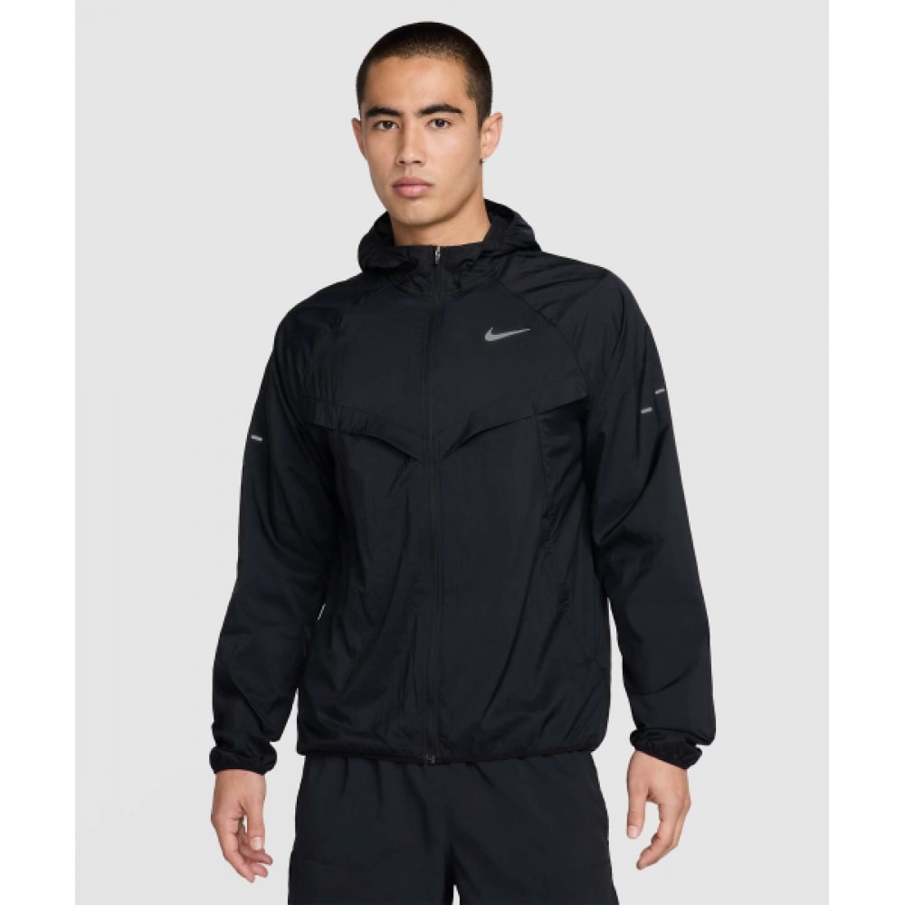 ナイキ ストライド リペル UV ランニングジャケット M - ブラック / HV4549-010