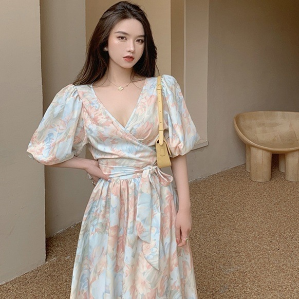 ワンピース レディース フレアワンピース 膝下 袖あり 半袖 ボリューム袖 Vネック フレア