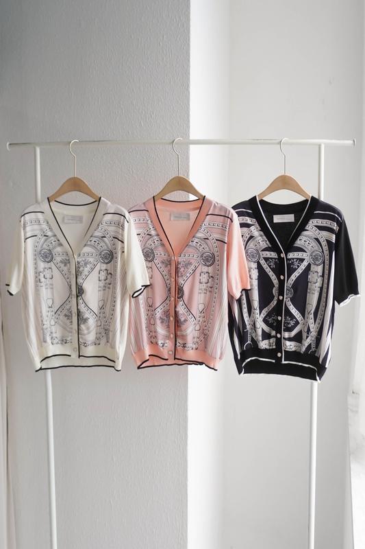 ファイルY 4,833円