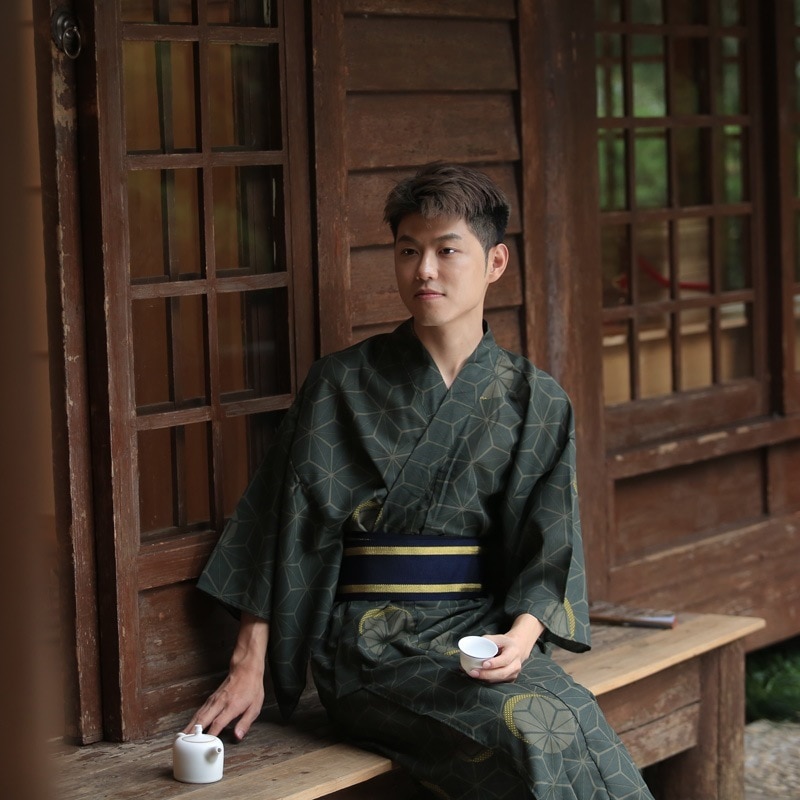 浴衣 男性用着物伝統的な侍紳士スーツフォーマルな日本の着物しわになりにくい素材すべての季節に適しています 夏祭り 花火大会 文化祭 学園祭
