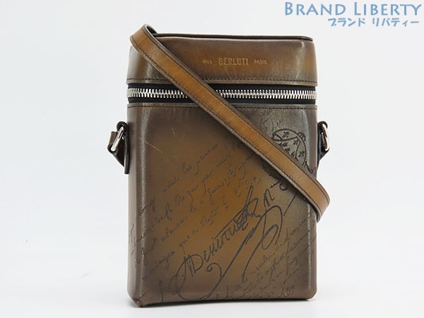 美品ベルルッティカリグラフィフリースクリットスワイプレザーメッセンジャー斜め掛けショルダーバッグショルダーポーチ