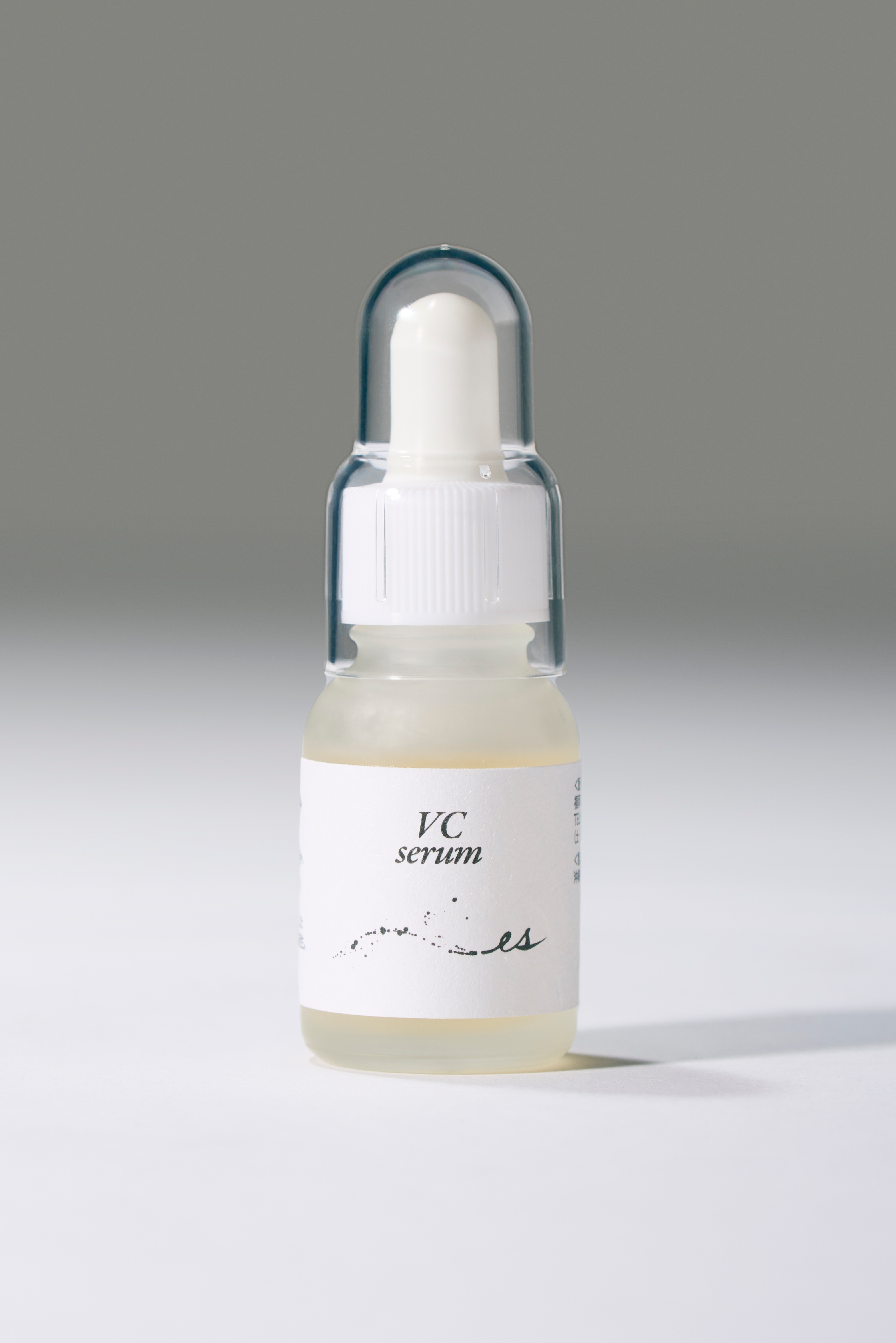 【公式】es VC serum　ビタミンC美容液　高濃度APM配合×セラミド５種無添加/日本製/漢方ハーブ配合