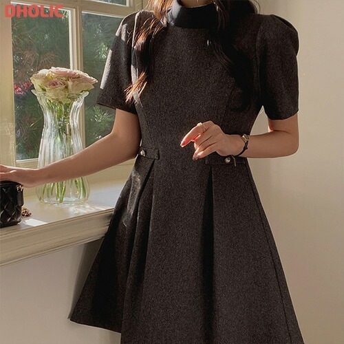 [メガ割りSALE]ツイードパフ半袖タックAラインミニワンピース 7,980円