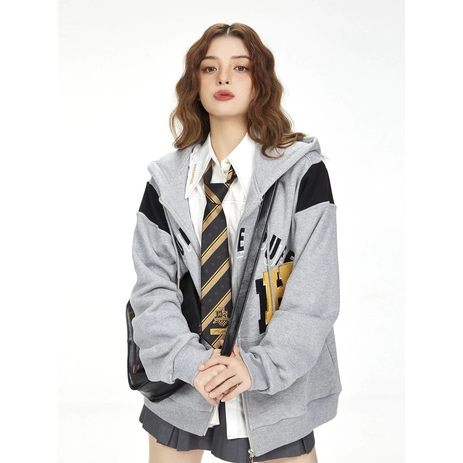 2025年新作入荷コスプレ ハロウィン スーツ コート レディース 秋 アウター トップス ハリーポッター 韓国風 カレッジ風 刺繍 カーディガン