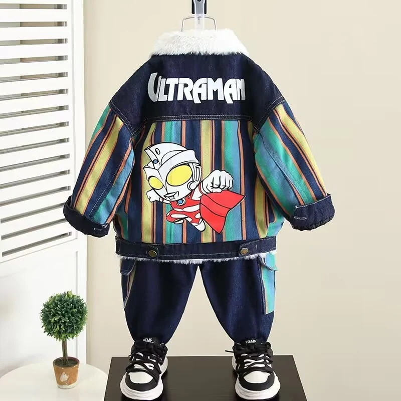 ウルトラマンボーイギャバジンセット冬の新赤ちゃん赤ちゃん春秋服男の子デニムコート長ズボン2枚セット