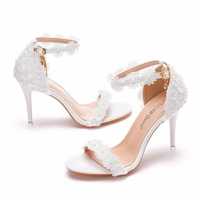 ホワイト/　ハイヒール　ピンヒール　パンプス ストラップ　ストラップ サンダル　レース花　パール　ヒール5/7/9cm　 レディース サンダル　靴 美脚 結婚式　ウエディングシューズ　ワンストラップ