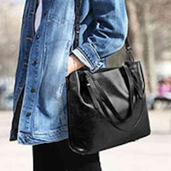 トートバッグ レディース レザー革 ミニトート ファスナー 秋 本革 縦型 革 軽量 ビジネス ゴルフ 肩掛け 通勤 黒 A4 夏 おしゃれ ブランド 2WAY 本革 布 かばん 大きめ 小さめ 冬 8,232円