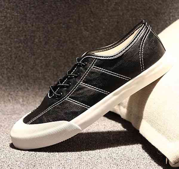 スニーカー メンズ ローカット ランニング 高い ブラック ハイカット ウォーキング 春 シークレットシューズ 冬 靴 ブランド 幅広 4E 白 靴紐 ホワイト かかとなし 厚底 軽量 結ばない 夏