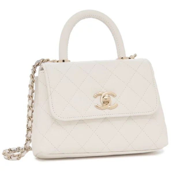 ハンドバッグ ショルダーバッグ マトラッセ CCマーク ミニバッグ ホワイト レディース AP4244 B05061 10601