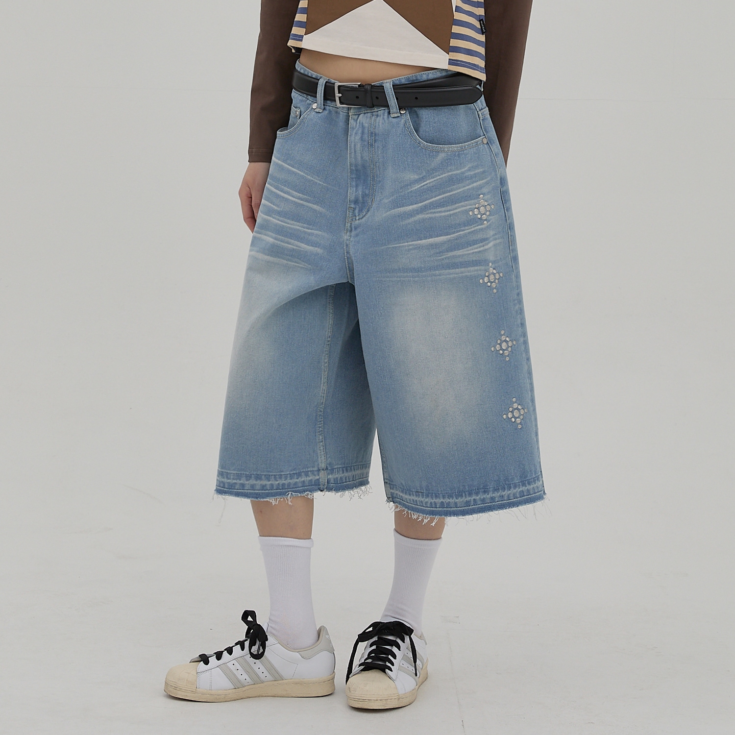 Western Stud Bermuda Denim Pants LIGHT BLUE 8,185円