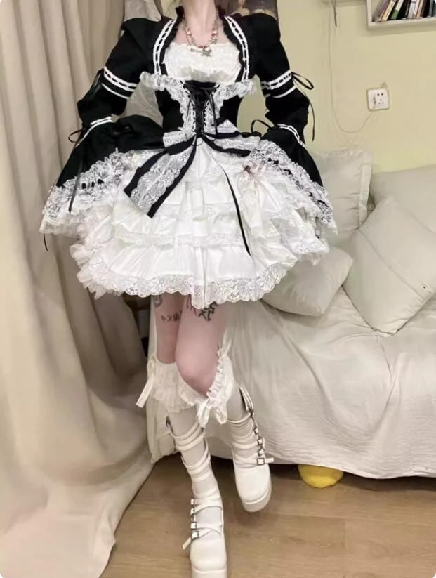 ワンピース コスチューム 変装 Lolita レディースワンピース 可愛い 姫様 ロリータ風 ワンピ 萌え萌え 日系女子中高生 イベント衣装 切り替え風 衣装 学園祭 文化祭 日常着 写真撮影 舞台