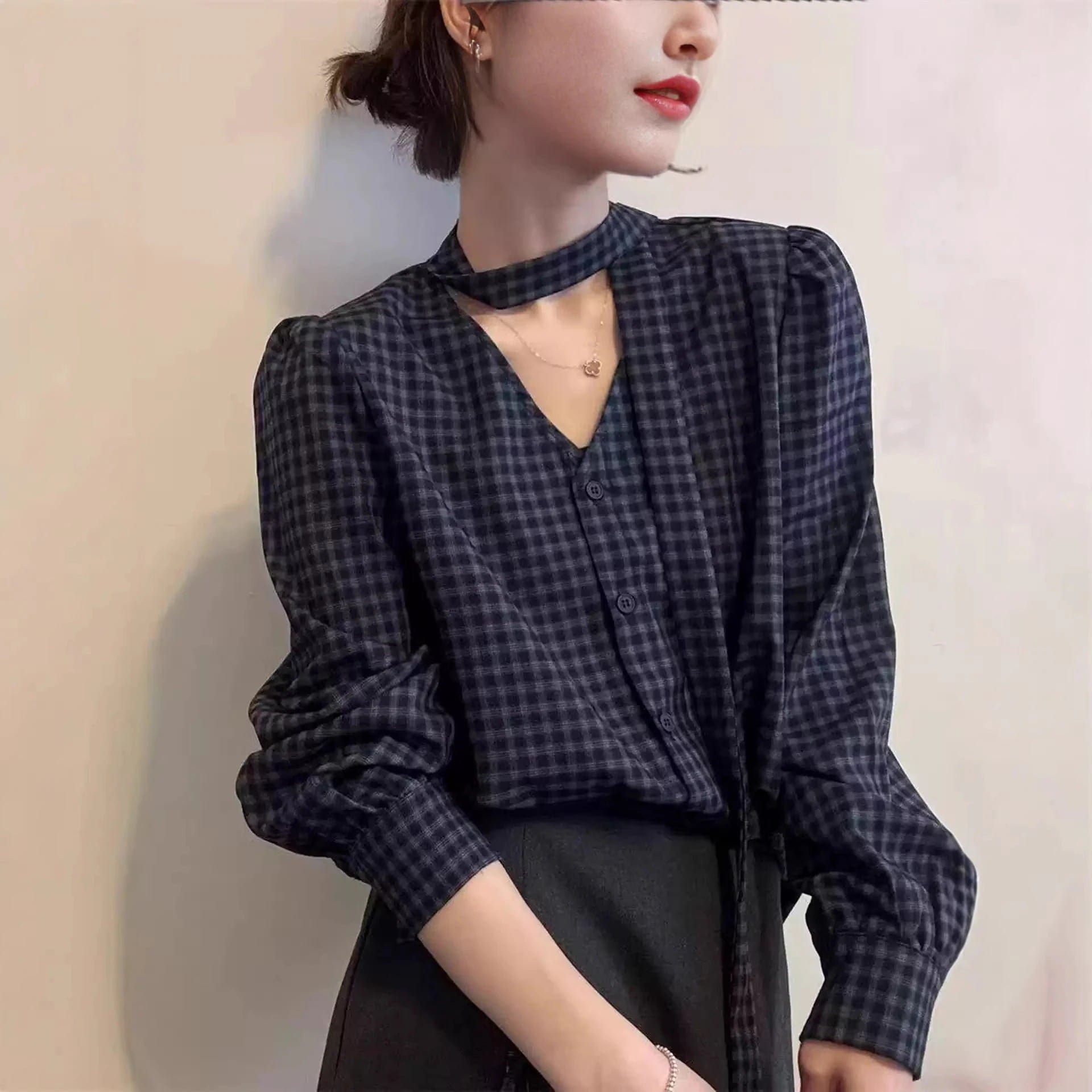 3日出荷 シャツ リボン Vネック チェック 欧州風 デザイン トップス 体型カバー 春服 レディース 長袖tシャツ レディース