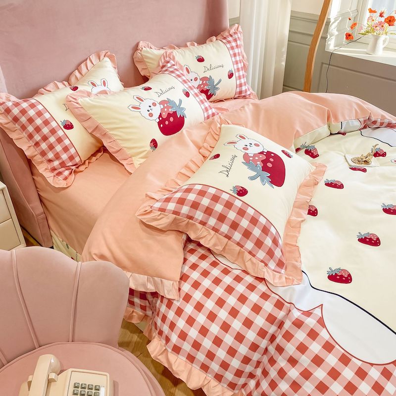 【幸運】布団カバーセット 4点セット フリル 可愛い 姫系 ベッドスカート 掛け布団カバー カバーシーツセット 枕カバー セミ ベッド用 シングルロング 布団カバーセット ボックスシーツ 4,851円