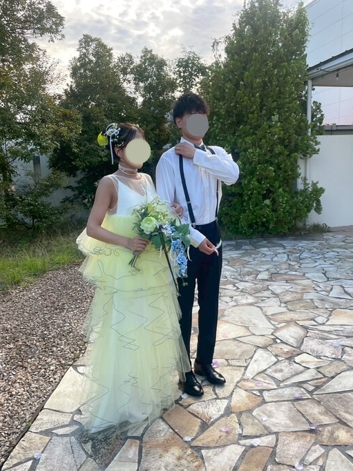 実例写真！ カラードレス パステルイエロー ラッフルフリル オーバードレス+ ホワイト キャミソール ロング 結婚式 前撮り