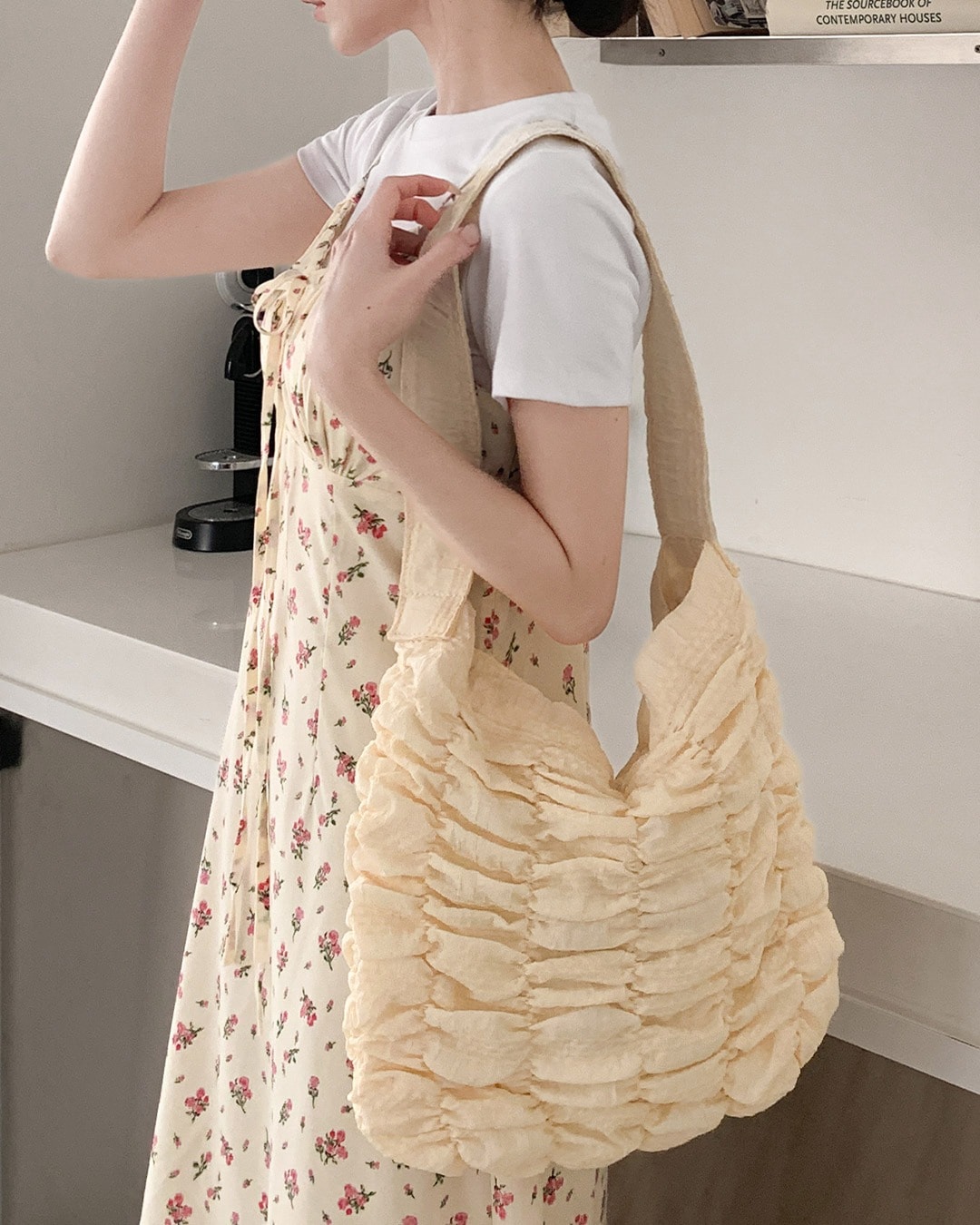 シャーリングショルダーバック韓国ファッション レディース 5,564円