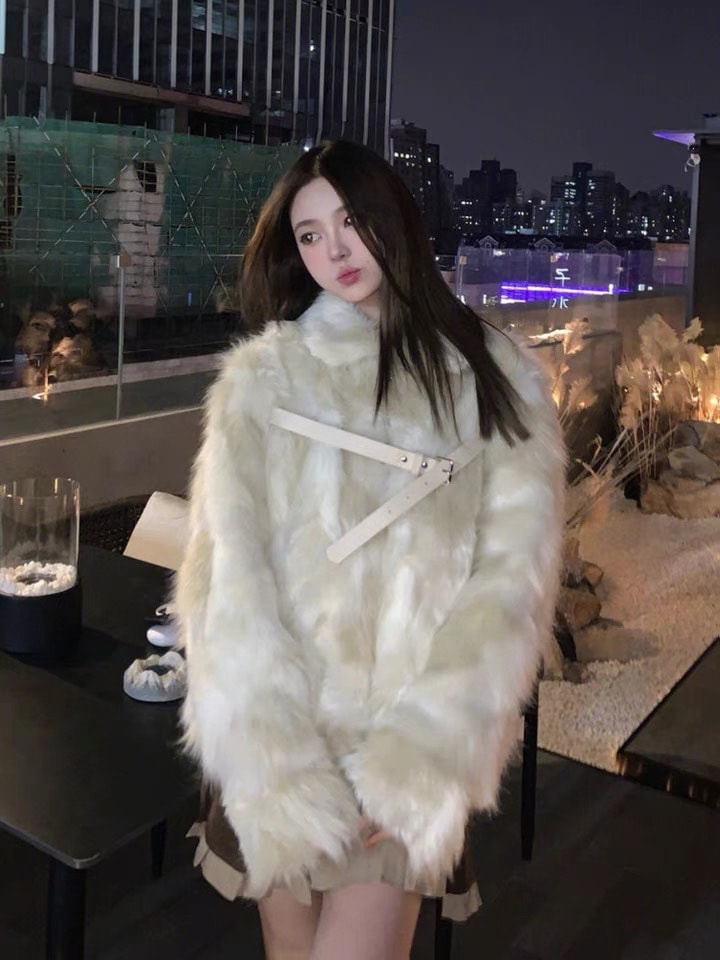 2024 新しい冬レトロ混合色ロングヘア肥厚環境に優しい毛皮のジャケット暖かいショートファートップトレンディ