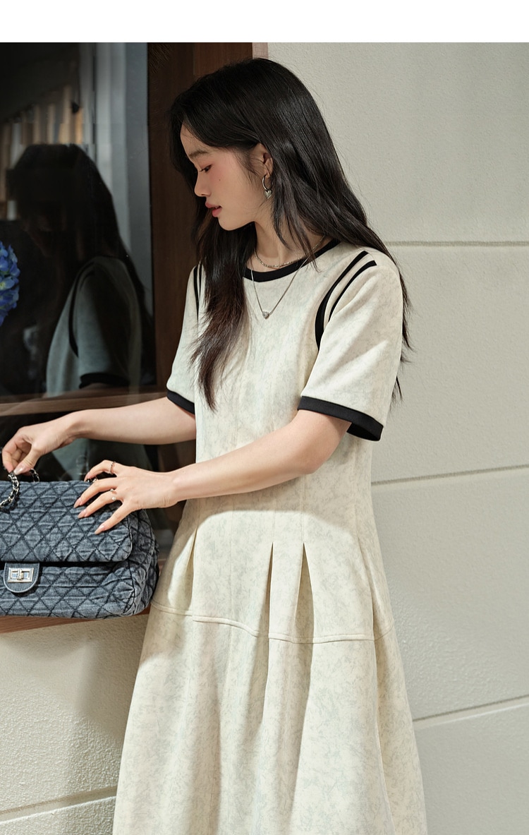 韓国ファッション デザイン重視 パッチワーク半袖ワンピース ワンピース 2025春新作 ウエストシェイプ ロング丈 レディース 大人可愛い