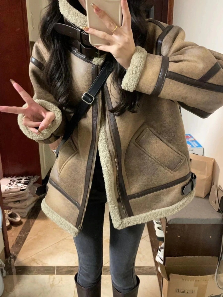 秋冬防寒 あったかアウター 韓国風コートスタイルアップ かわいい ブルゾンファー付きファッション系裹起毛大人ゆったりカジュアルストリートサイズレディースムートン襟ゆるダボ シルエット学生通学丈