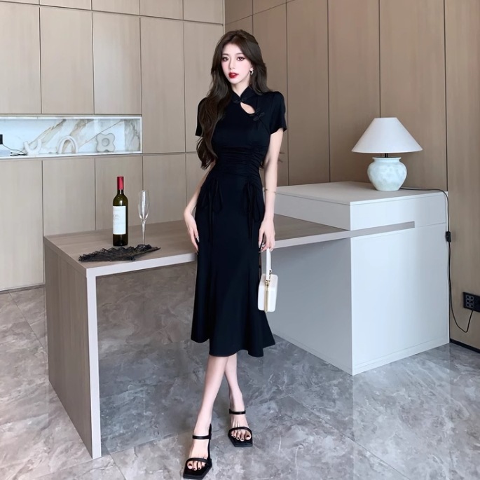 ワンピース ミモレ丈 半袖 袖あり 襟なし スタンドカラー マーメイド フィッシュテール リボン ファスナー ハイウエスト 大人可愛い きれいめ シンプル 上品 おしゃれ ラフ 主役級 存在感