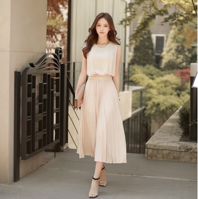 1579. プリーツノースリーブワンピース（ピンク） 2019 春夏 sale デート 通学 通勤 女子会 お呼ばれ 記念日 レストラン