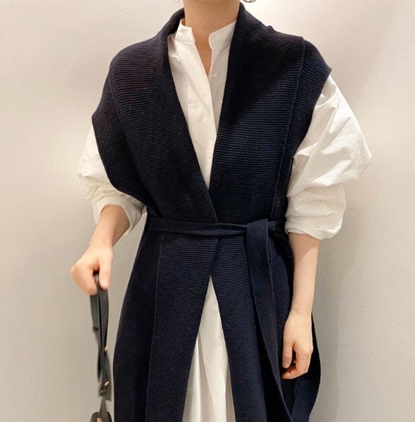 トップス セーター ベスト ロング丈 デザイン 美ライン ニュアンス ベルト ウエストマーク 編み込み 畔編 ニット カラバリ ドラマチック クリーン かわいい 大人可愛い きれいめ シンプル