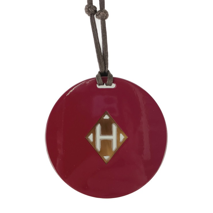 美品 HERMES エルメス ネックレス Hロゴ - ボルドー系 ブラウン系 バッファローホーン ラッカー ユニセックス ペンダント【本物保証】