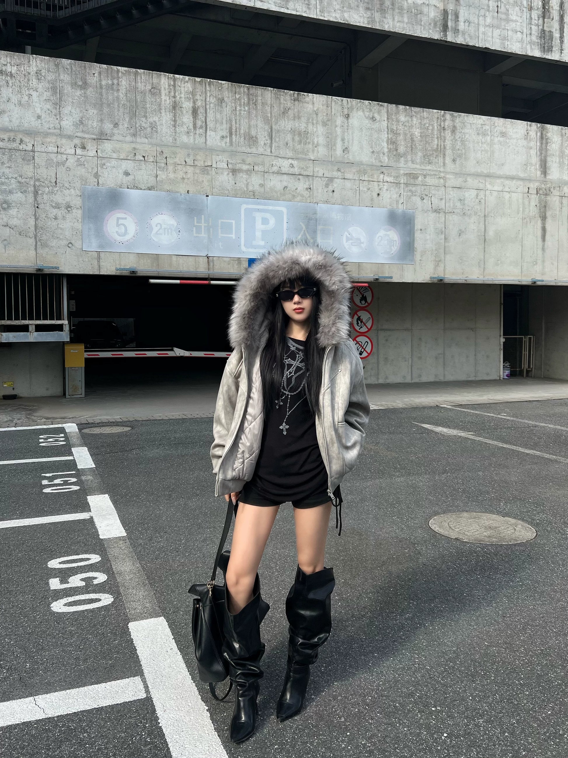 トップスパーカー羽織り細見えおしゃれ ゆったり パーカー ストライプ かわいいシルエットサイズフル韓国ファッション レディースお出かけフルトラック 2025春夏トップス チャック長袖 フード付き 10,567円