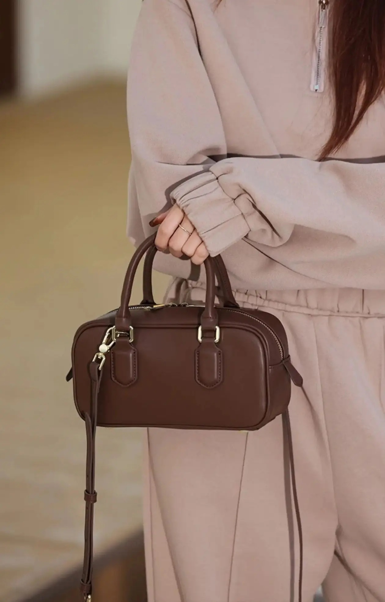 ボストンボウリングハンドバッグ小さな群衆枕バッグ新しい2024 - 1524