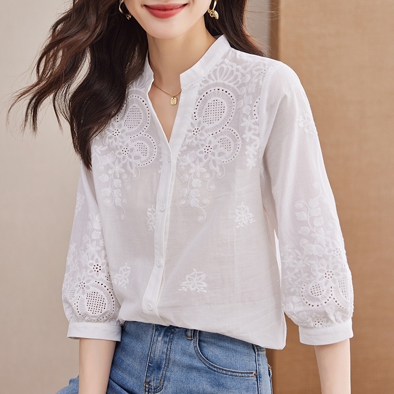 【1つ買うと10つ無料】シャツ2025サマーシャツ刺繍中空の白いシャツ女性用アンドスリム