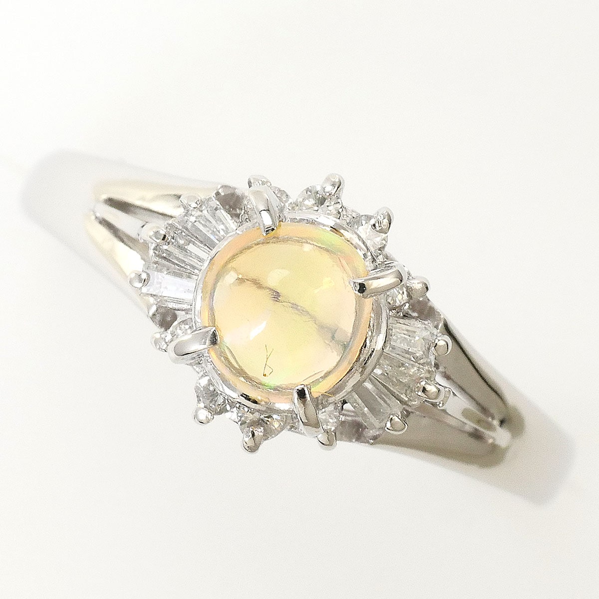 PT900 プラチナ リング・指輪 10号 ウォーターオパール 0.31ct ダイヤモンド 0.02ct 総重量約3.2g ジュエリー 中古