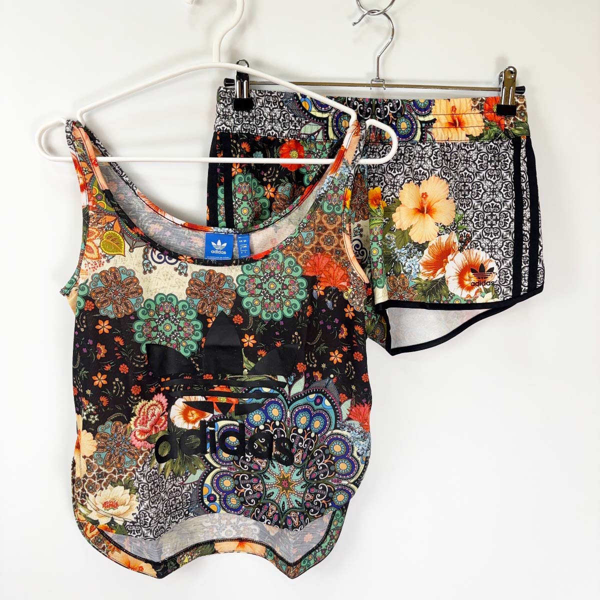 【中古・未使用品】アディダス オリジナルス×ザファームカンパニー セットアップ Jardim Agharta タンクトップ ショートパンツ M MULTICO レディース adidas Origina 5,387円