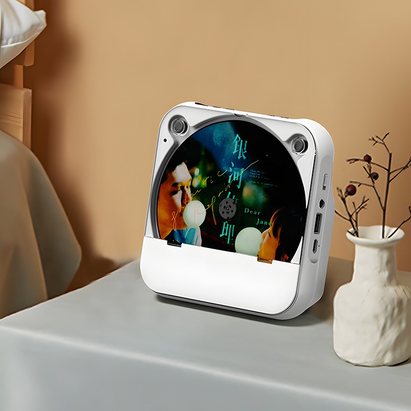 人気爆発中CDプレーヤー 1台多役 卓上＆ 多機能 カバー付韓国大人気 CDプレーヤー 壁掛け式 が付きBluetooth/FM/USB/SDモード対応 多機能 8,700円