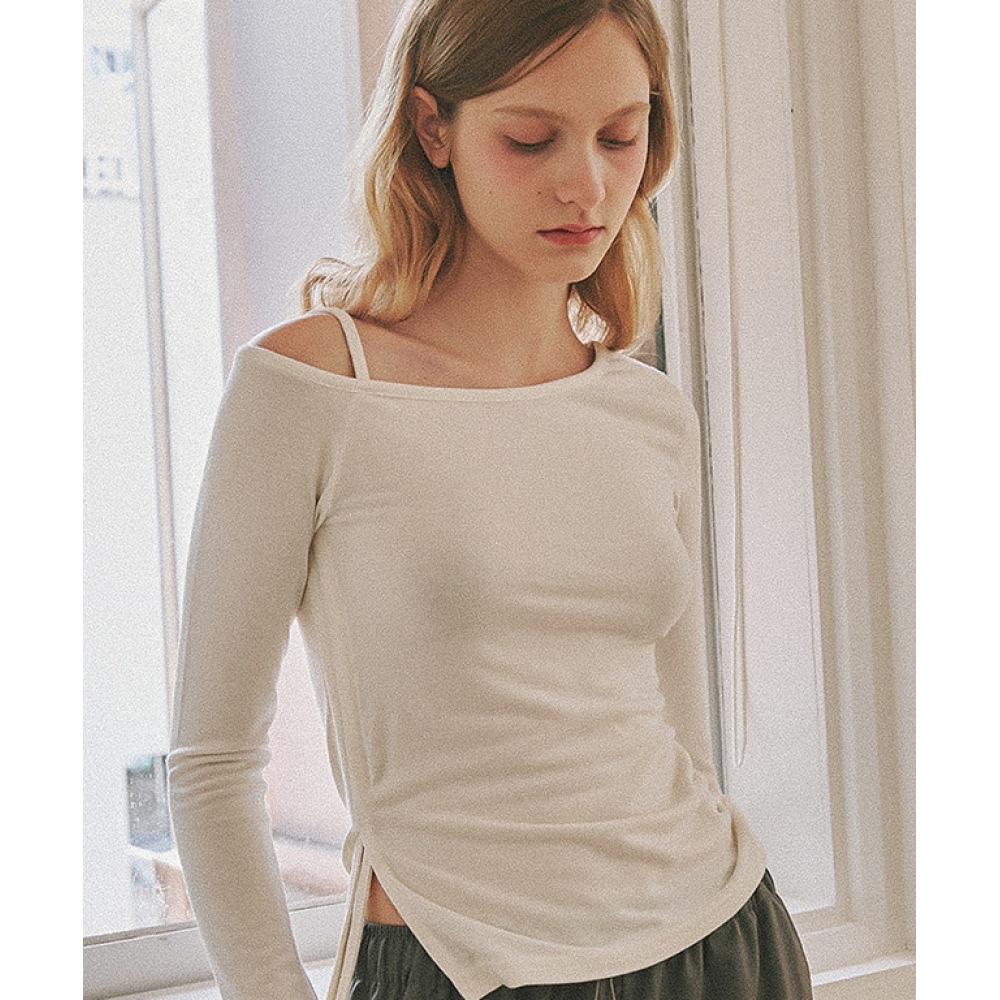 ロンロン ハーフショルダーシャーリング長袖 アイボリー