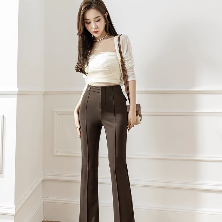 パンツ ストレートパンツ ロング ロング丈 ストレート ファスナー ポケット ハイウエスト 伸縮性 ポリエステル かわいい 大人可愛い シンプル カジュアル 大人 おしゃれ お洒落 かっこいい