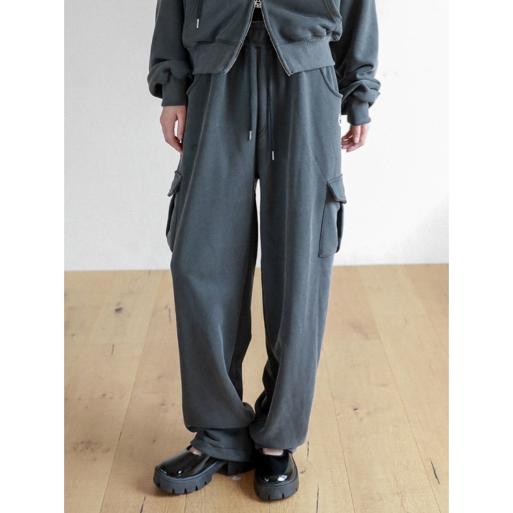 LOSSYROW ロッシー ピグメント パッチ カーゴ スウェット パンツ チャコール