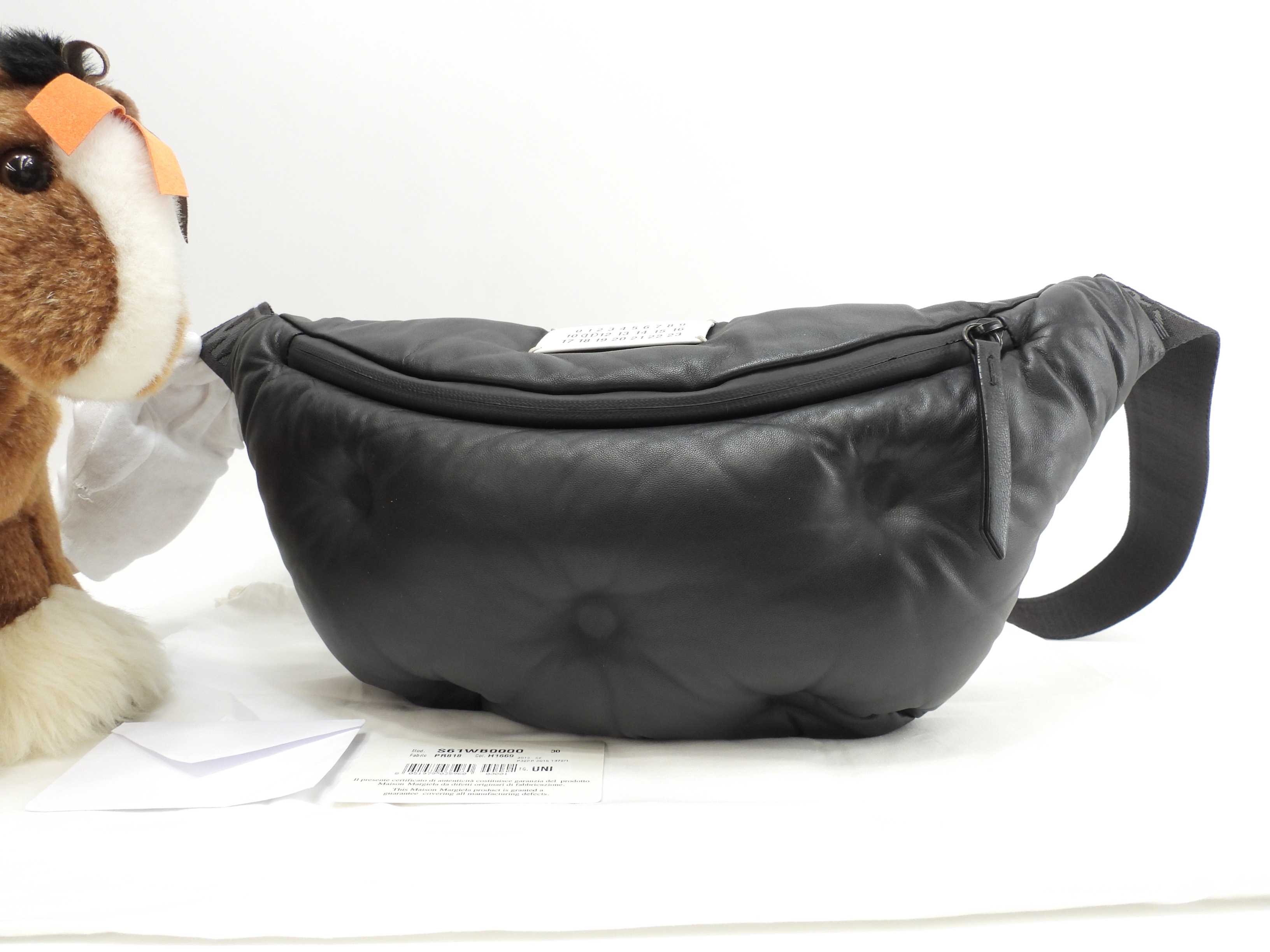 ベルトバッグ グラムスラム レザー黒 クロスボディバッグ 美品@ 1