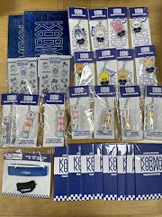 Qoo10 – 「KPOPGOODSSELLER」のショップページです。