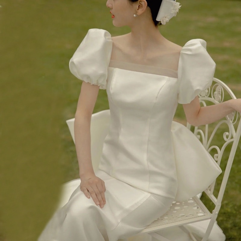 フランスのサテンの軽いウェディングドレスの春の新型の新婦の森系の超仙は糸の旅に出かけて気質の魚の尾のドレスをたたきます