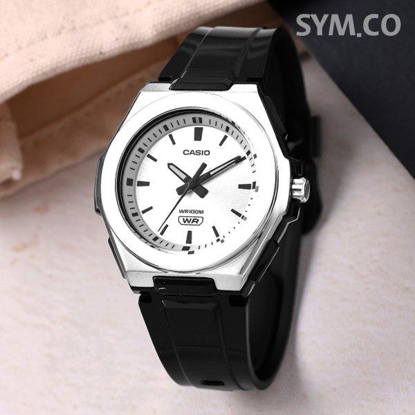 LWA-300H-7E2 デイリー 学生 防水 アナログ 女子 ウレタン 時計 d