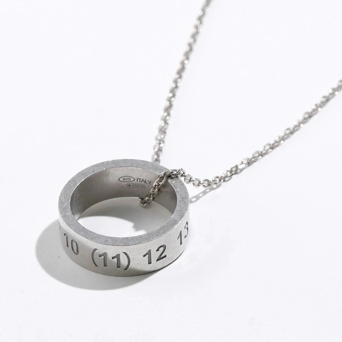 MAISON MARGIELA メゾンマルジェラ 11 ネックレス SI8UU001 SV0129 レディース ナンバリング ペンダント アクセサリー リング