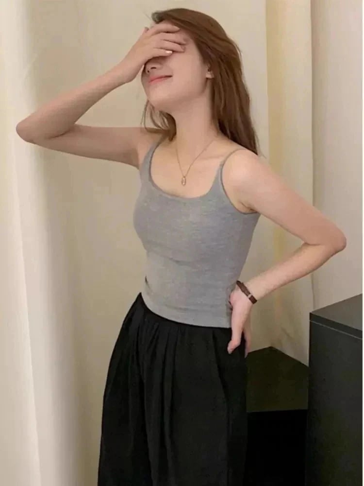 韓国ファッション人気 カップ付きインナー タンクトップ キャミソール女性サマーベルト胸パッドアウター美背中ブラオールインワンインナーボトムインナートップス 46aa578 18,975円