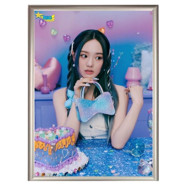 Qoo10] リオ NiziU フォトプレート 額入り